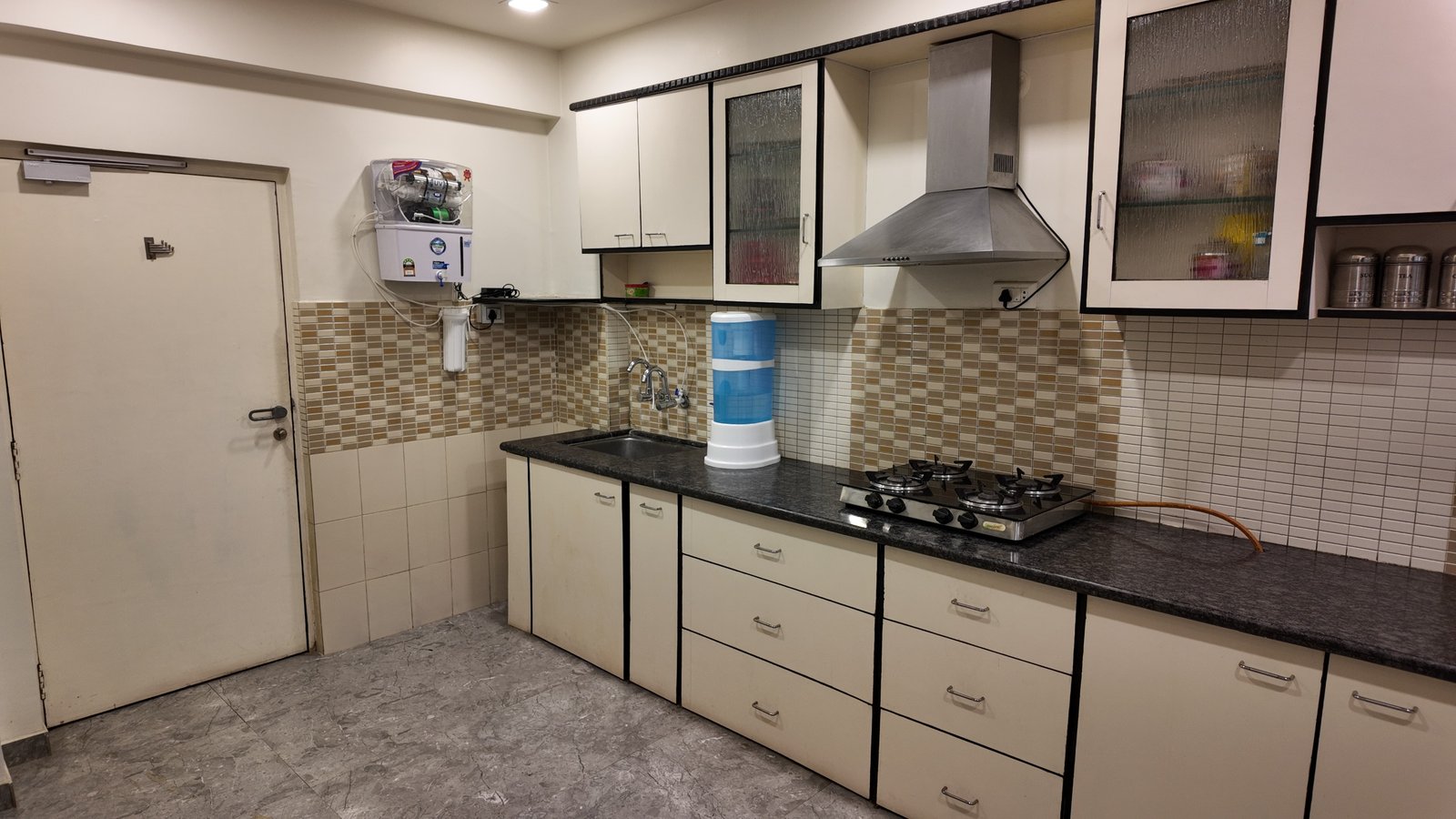 Chef-ready kitchen at Marbella Suites